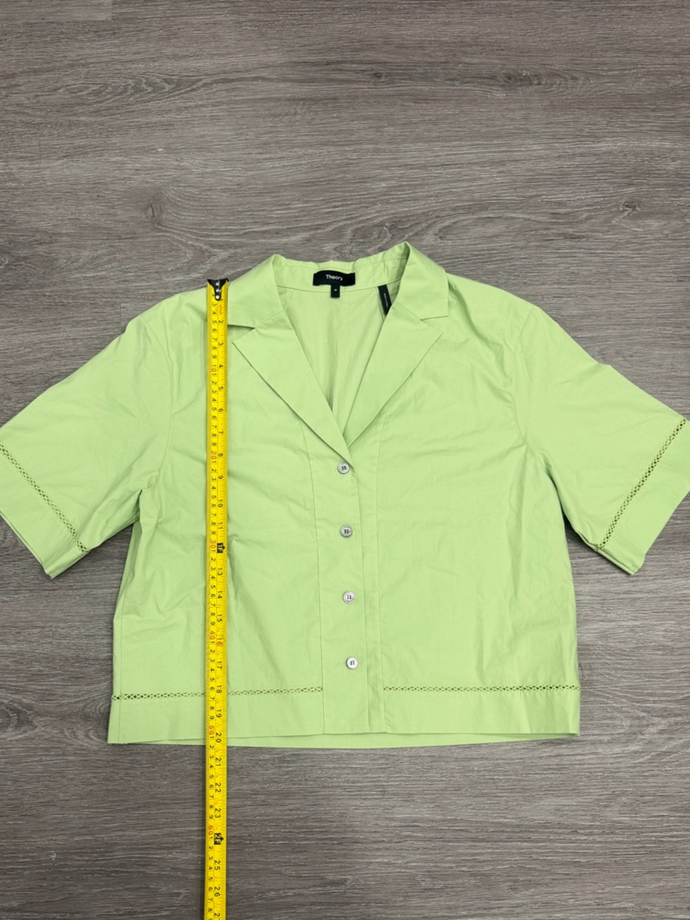 Theory Boxy Camp Shirt in City Poplin Size Medium - Picture 10 of 13